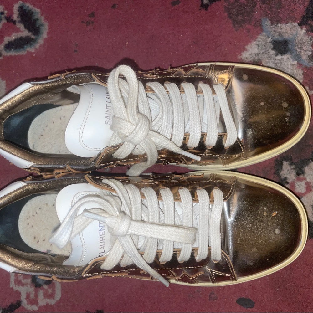 Saint Laurent Low Top Sneakers